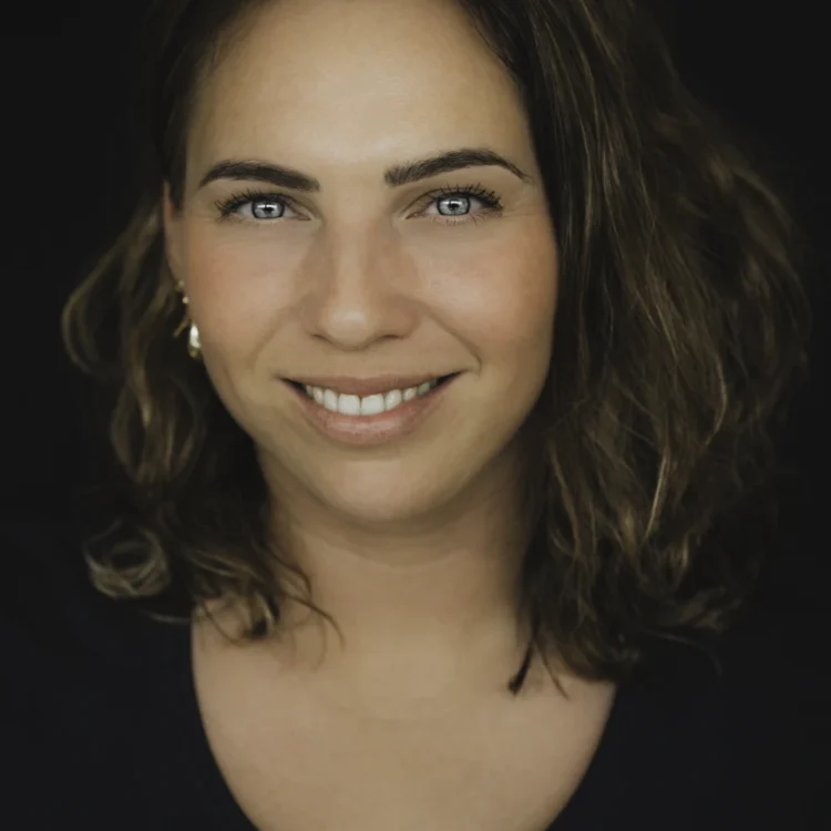 Shelley Ecker